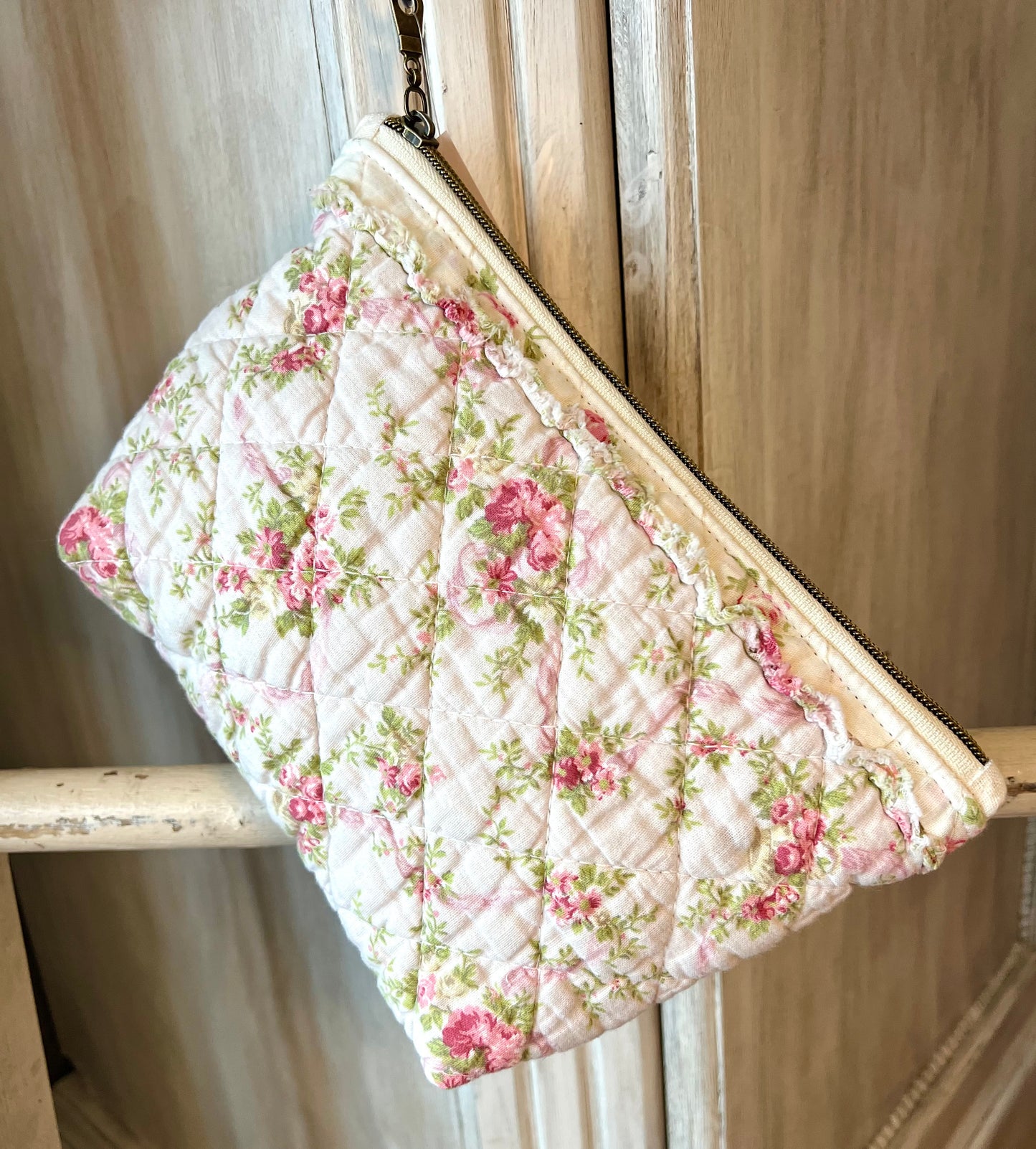 XL Quilted Zipper Bags