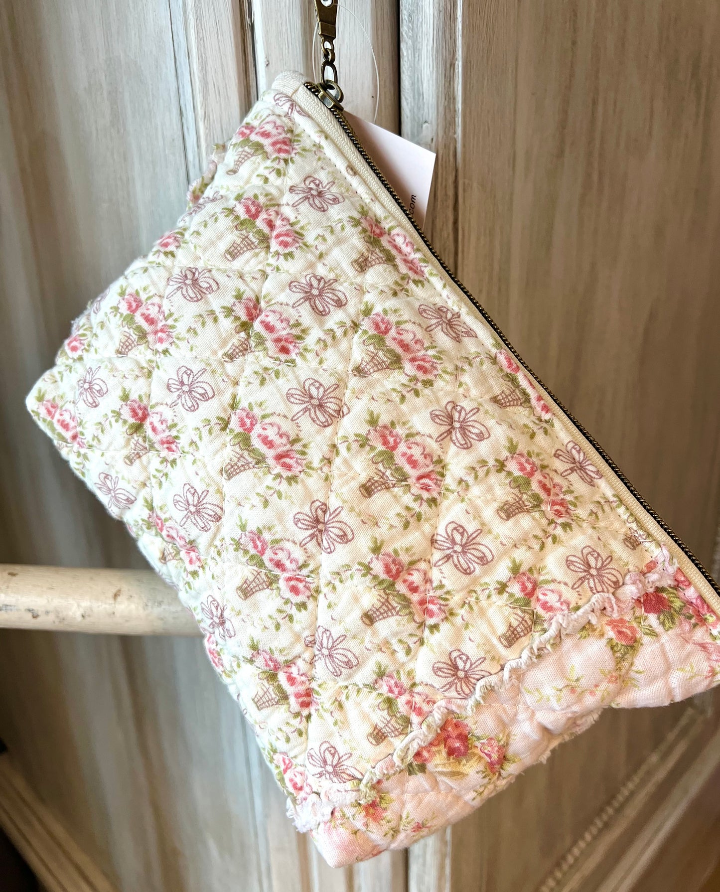XL Quilted Zipper Bags