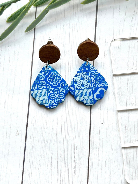 Clay earrings- Blue and White